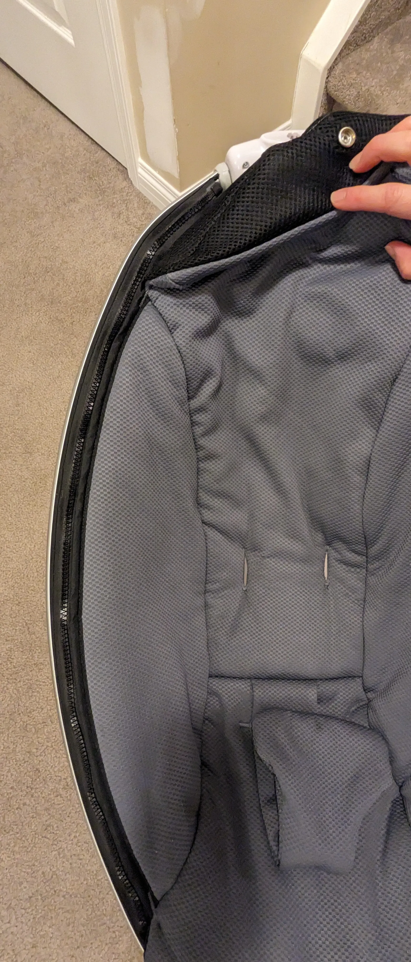 4Moms Mamaroo Milti-Motion Baby swing