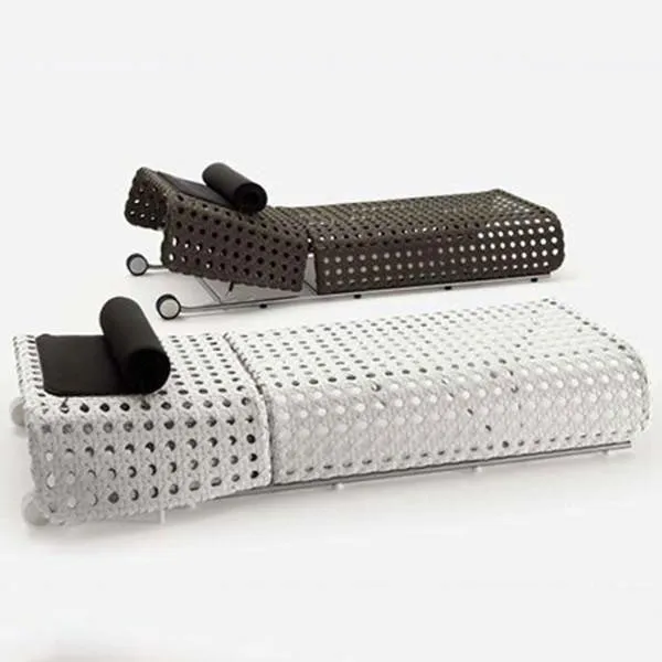 Outdoor Furniture Wicker Sun Lounger - Bolivia
