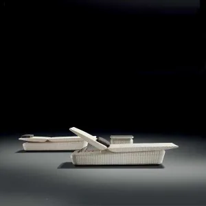Outdoor Furniture Wicker Sun Lounger - Chaise