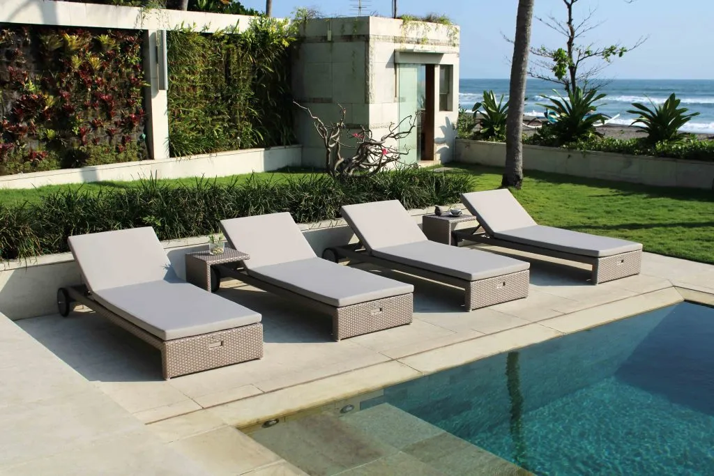 Skyline Design Miami Breeze Rattan Garden Sun Lounger With Adjustable Back