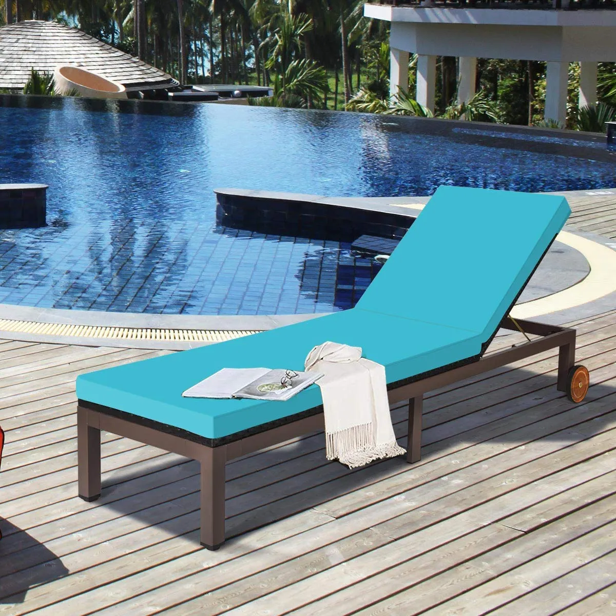 Tangkula Patio Chaise Lounge Chair, Outdoor Rattan Lounger Recliner Chair with Wheels